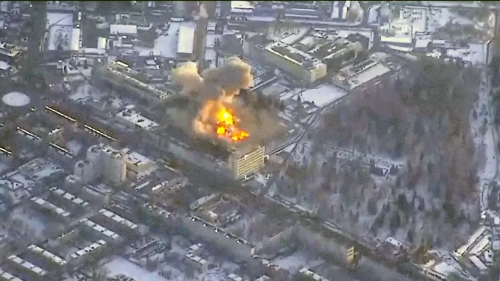 Ukraina thotë se ka goditur fabrikën ruse të ‘komponentëve të raketave’