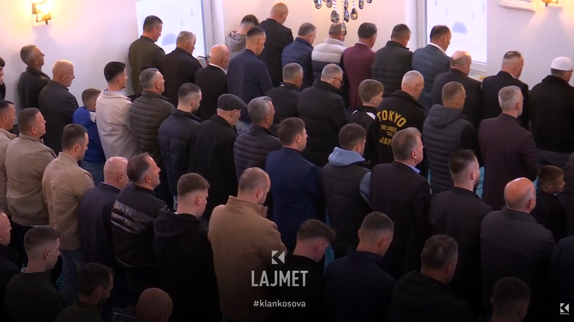 Gëzimi i dyfishtë i besimtarëve: Faljen e Bajramit e bënë në xhaminë e re në Torinë (VIDEO)