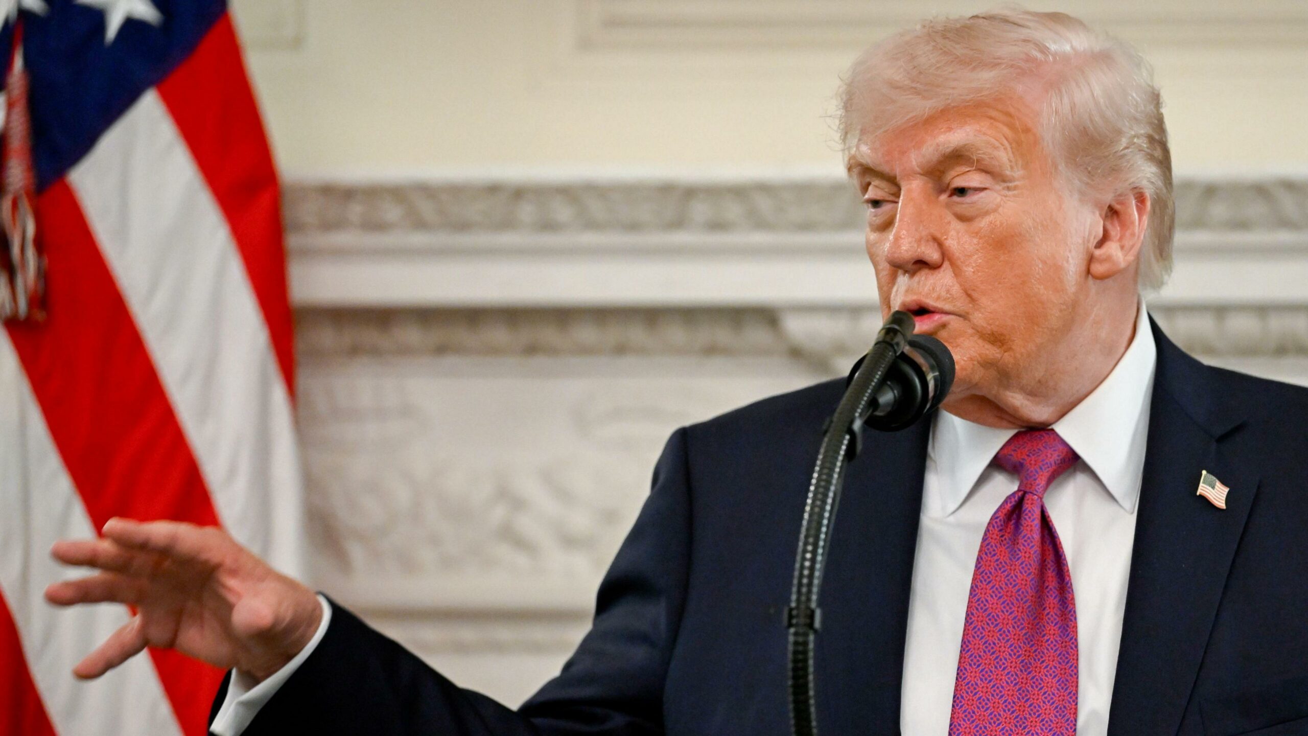 Trump: Irani po kolapson financiarisht, po vuan nga mungesa e parave të gatshme