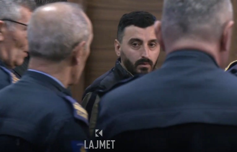 Vrasësi i Eronës: Detaje nga seanca ku Valon Aliu u dënua me 24 vjet burgim (VIDEO)