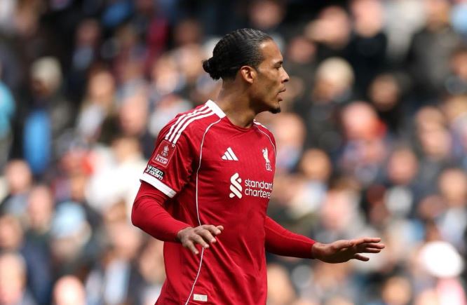 Van Dijk pas debaklit nga City: Fajin e kemi veç ne lojtarët