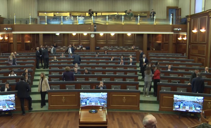 Përfundon seanca, nuk ka kuorum për rezolutën e LDK-së për çmimin e naftës