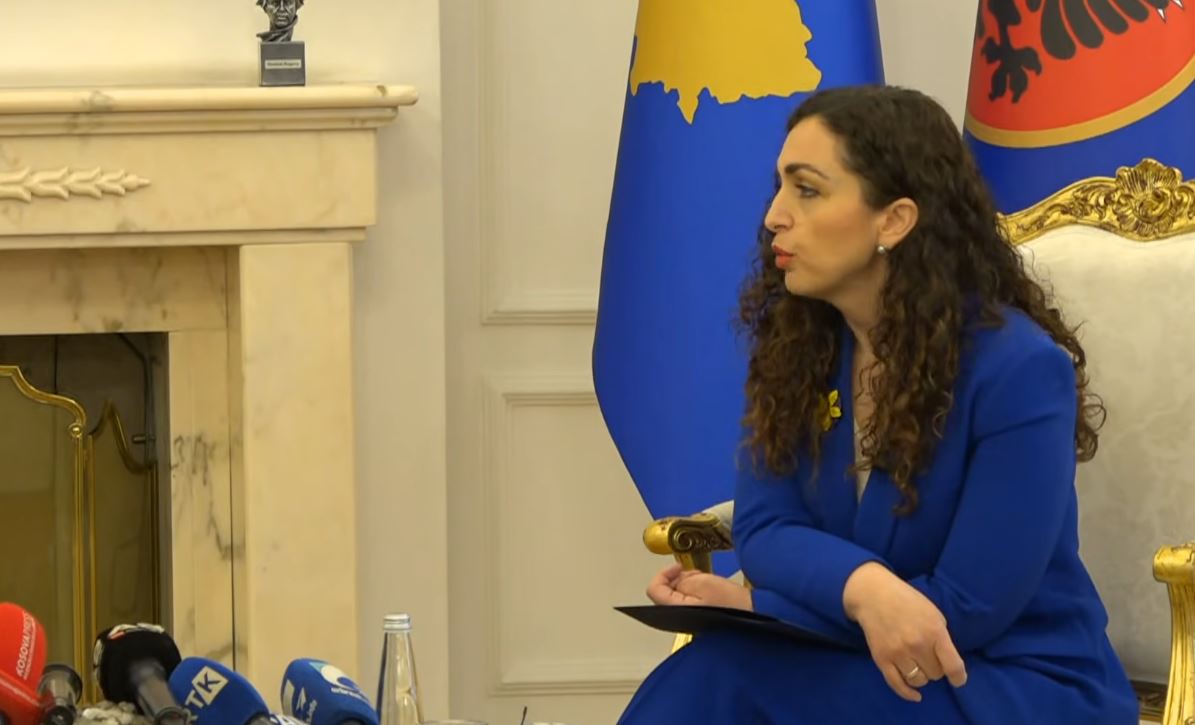 Dorëzimi i mandatit, nis ceremonia në Presidencë