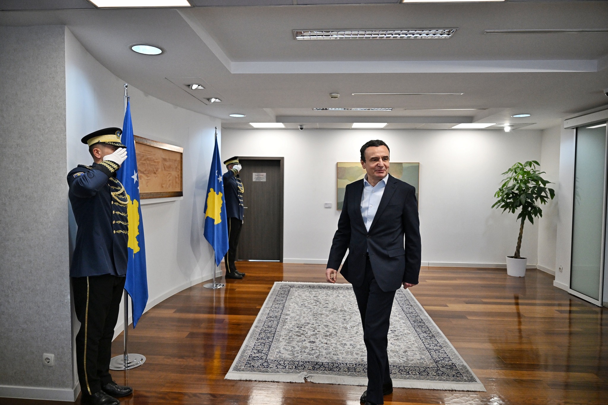 “Kosova drejt zgjedhjeve të reja”, a po dështon Albin Kurti në çështjen e presidentit?