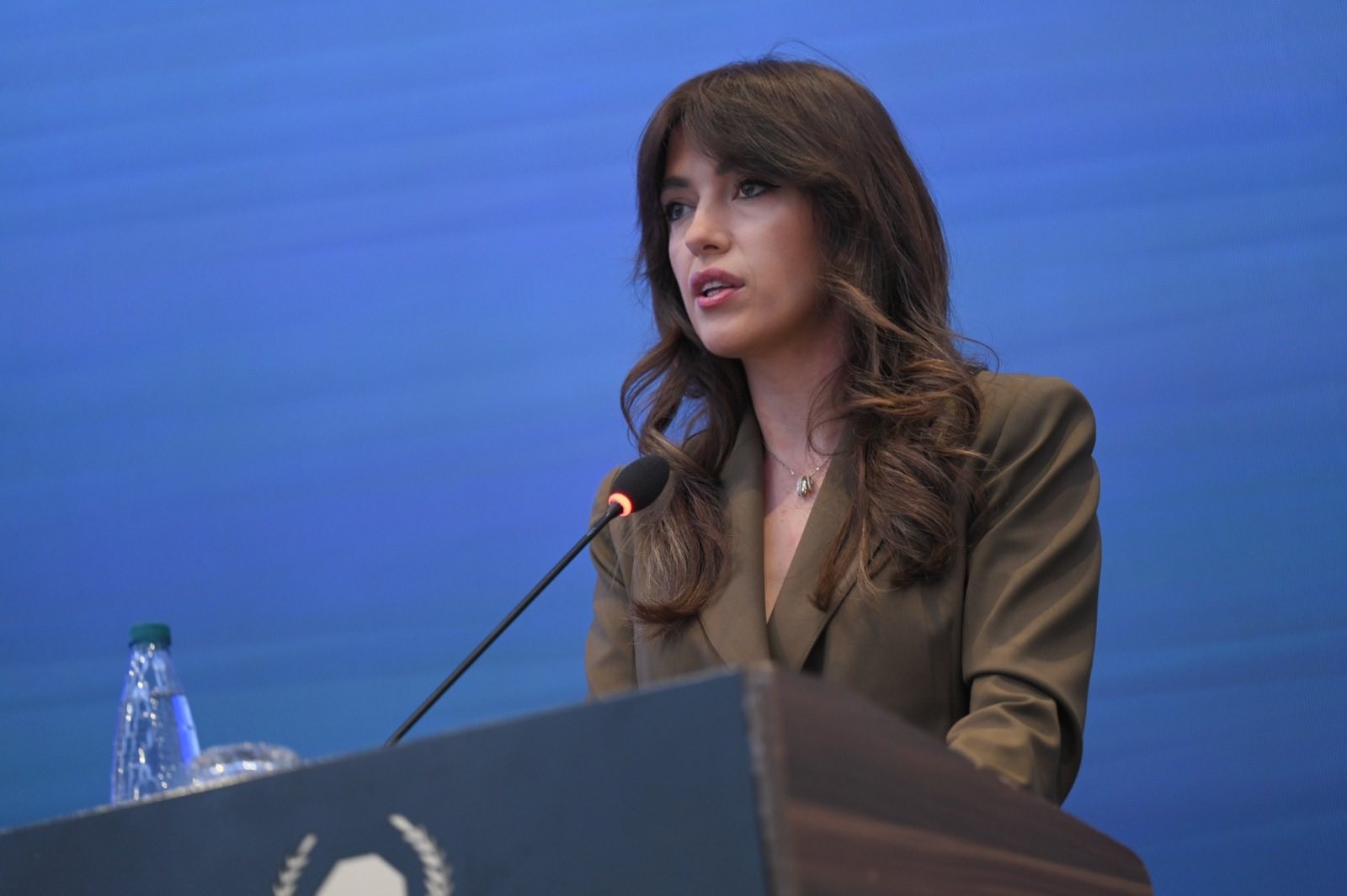 Haxhiu thotë se është e hapur të ndihmojë për çështjen e presidentit