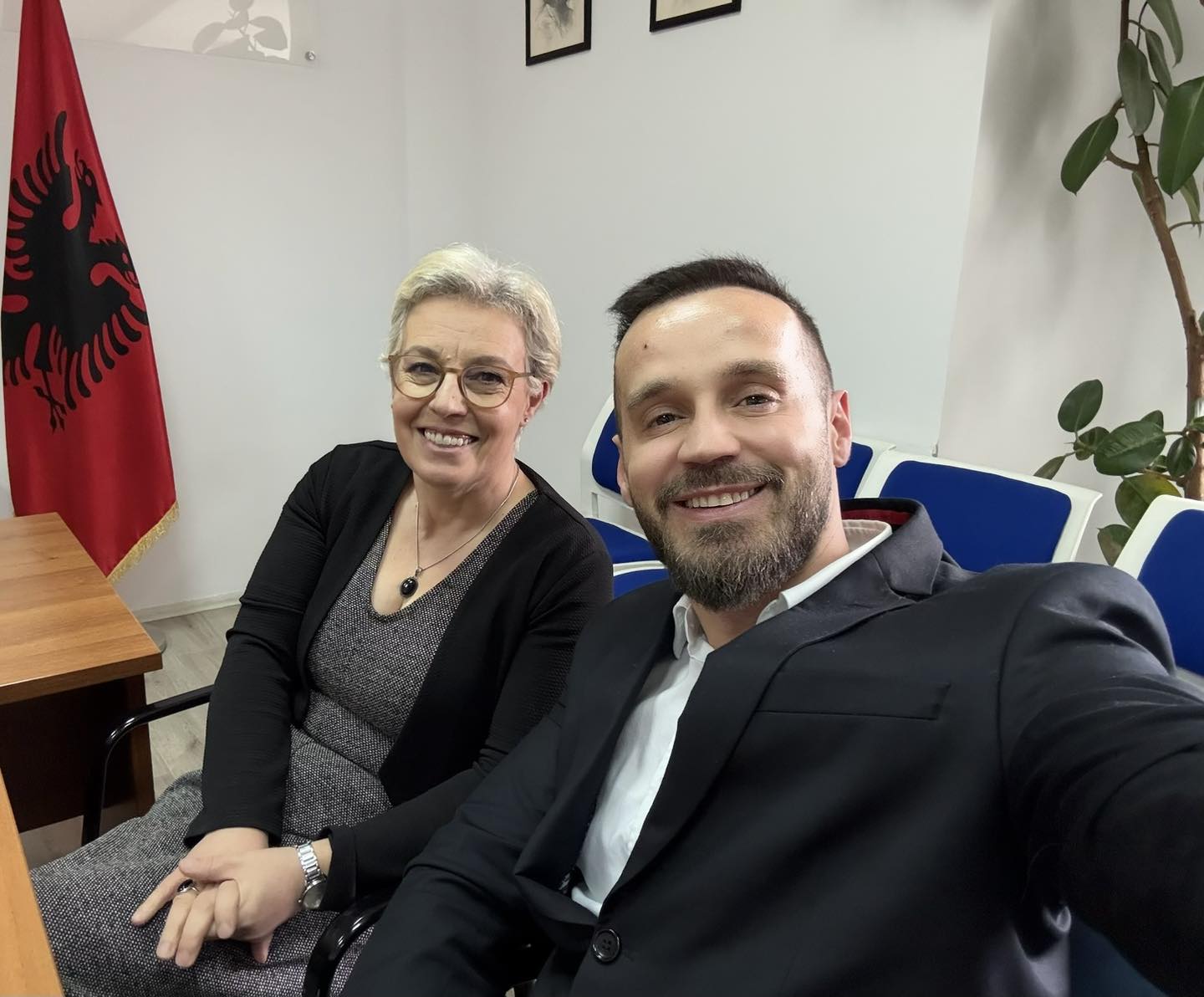 Heshtje totale nga Donika Gërvalla për deklaratën skandaloze të Fatos Gecit