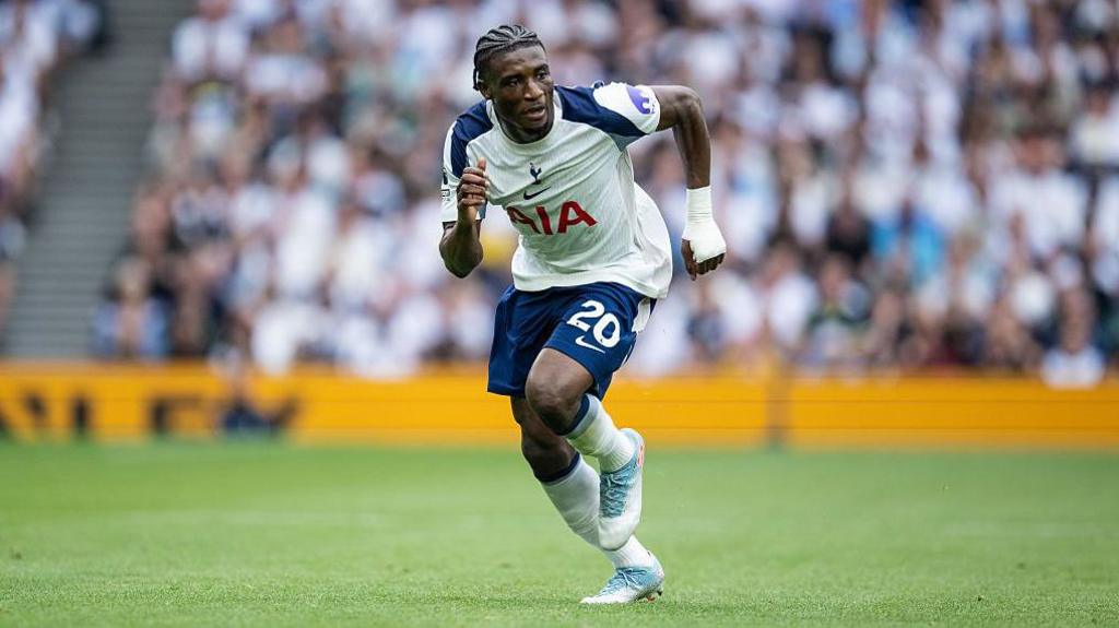 Luftë në Premier League për yllin e Tottenhamit