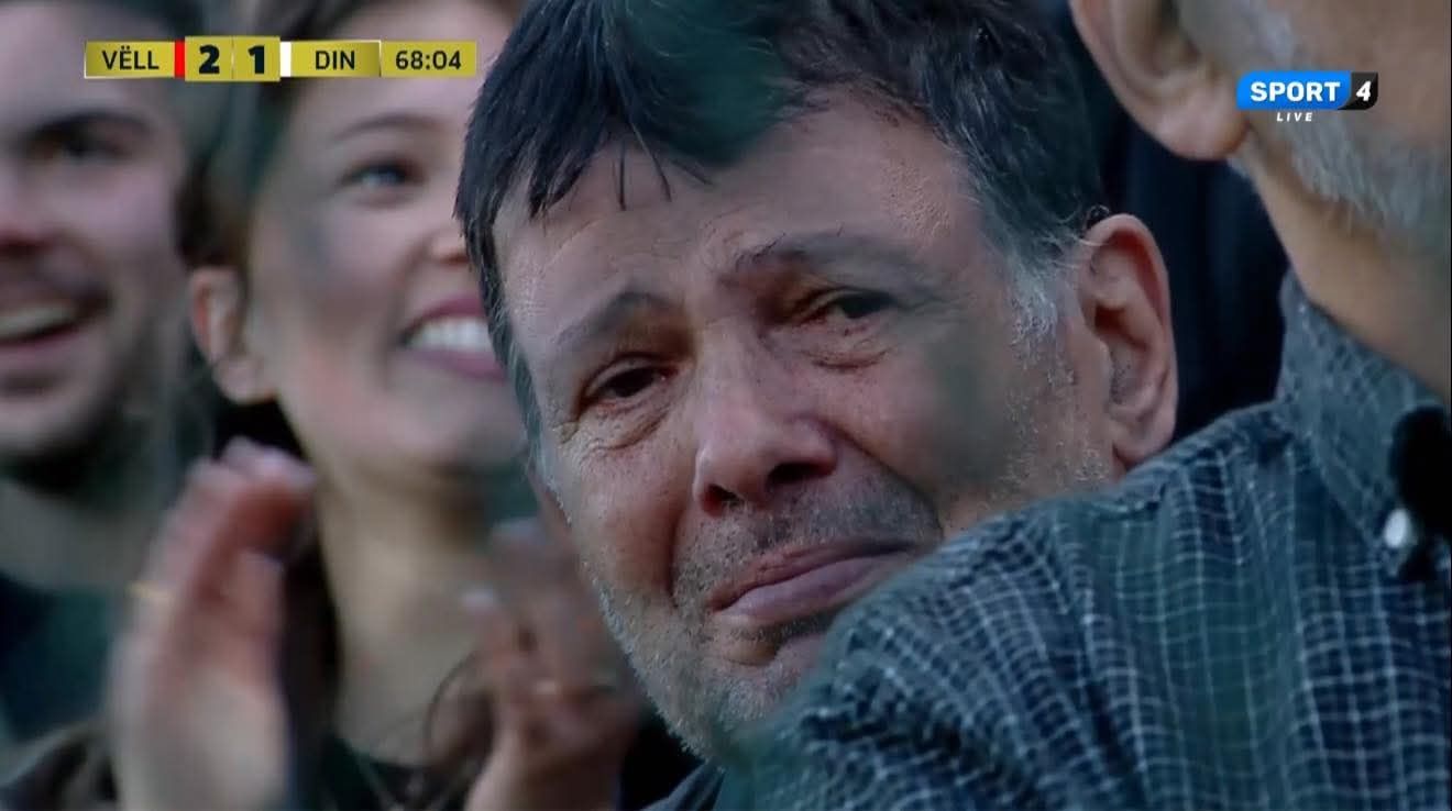 Emocione në Gjakovë, tifozët e Vëllaznimit shpërthejnë në lot