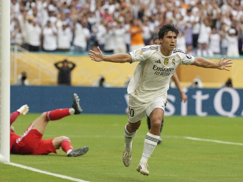 Dortmund ofron 30 milionë për talentin e Real Madridit
