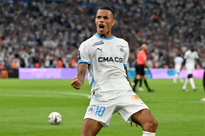 Gjiganti spanjoll futet në garë për Greenwood