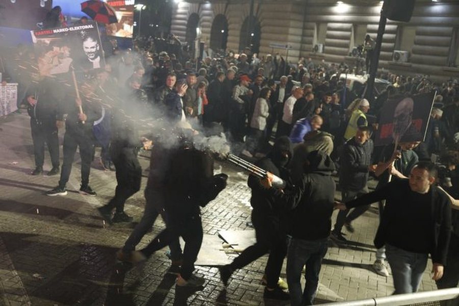 Seanca për protestuesit e arrestuar në tubimin e PD, 5 në burg dhe 6 detyrim paraqitje