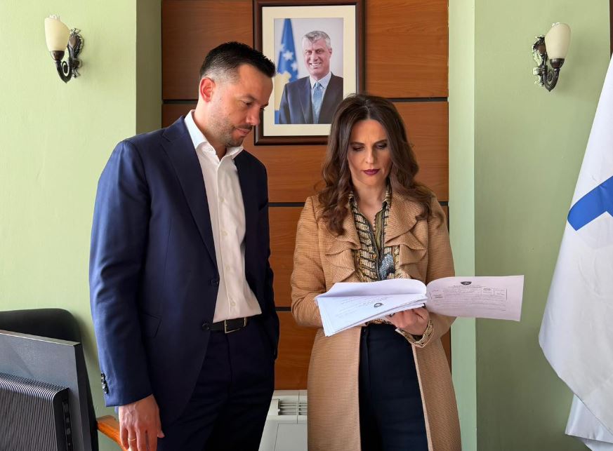 Gjuha seksiste e Gecit ndaj Çitakut, Tahiri: Ajo është frymëzim për të vazhduar përpara