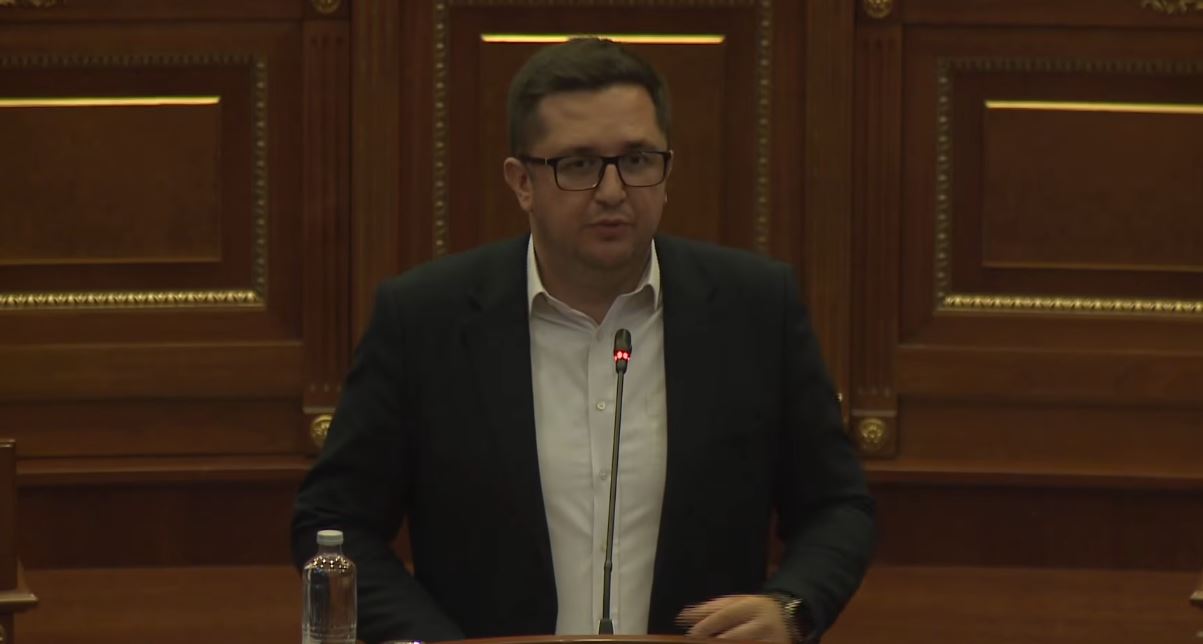 Fryrja e çmimeve, Mustafa: Qytetari detyrohet t’i numërojë centët – qeveria të marrë masa sa më shpejt