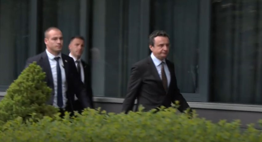 Dalja nga ngërçi: Ofertat e VV-së për opozitën, viktimizuese (VIDEO)