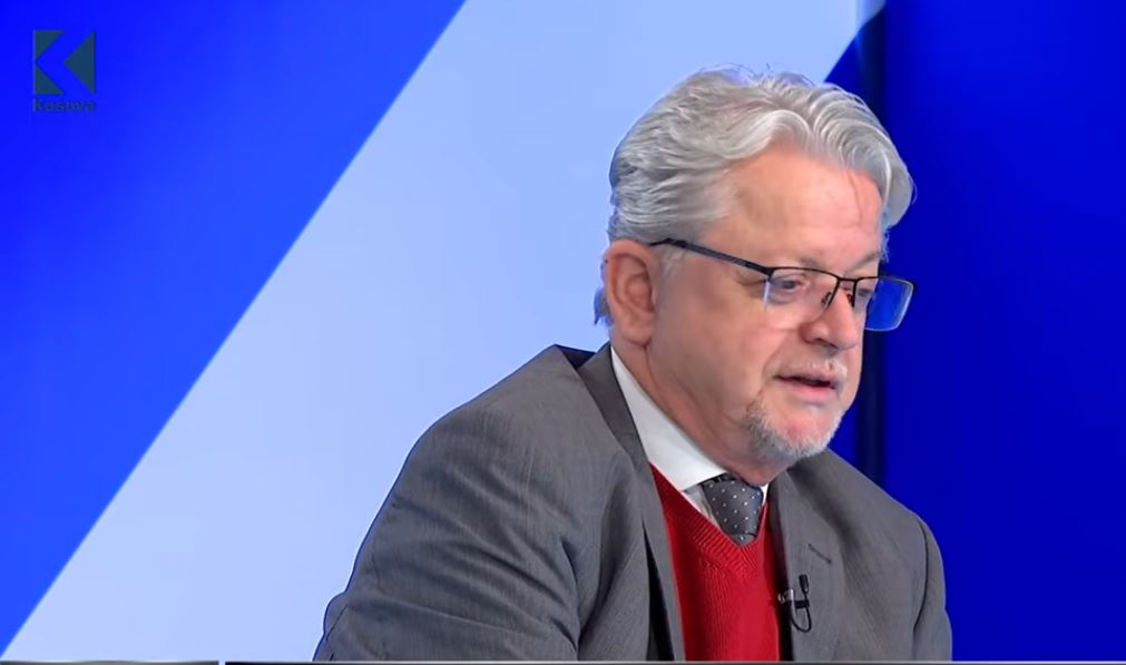 Gorani: Rushiti i mori “dy shpulla” nga ambasadat pa nevojë (VIDEO)