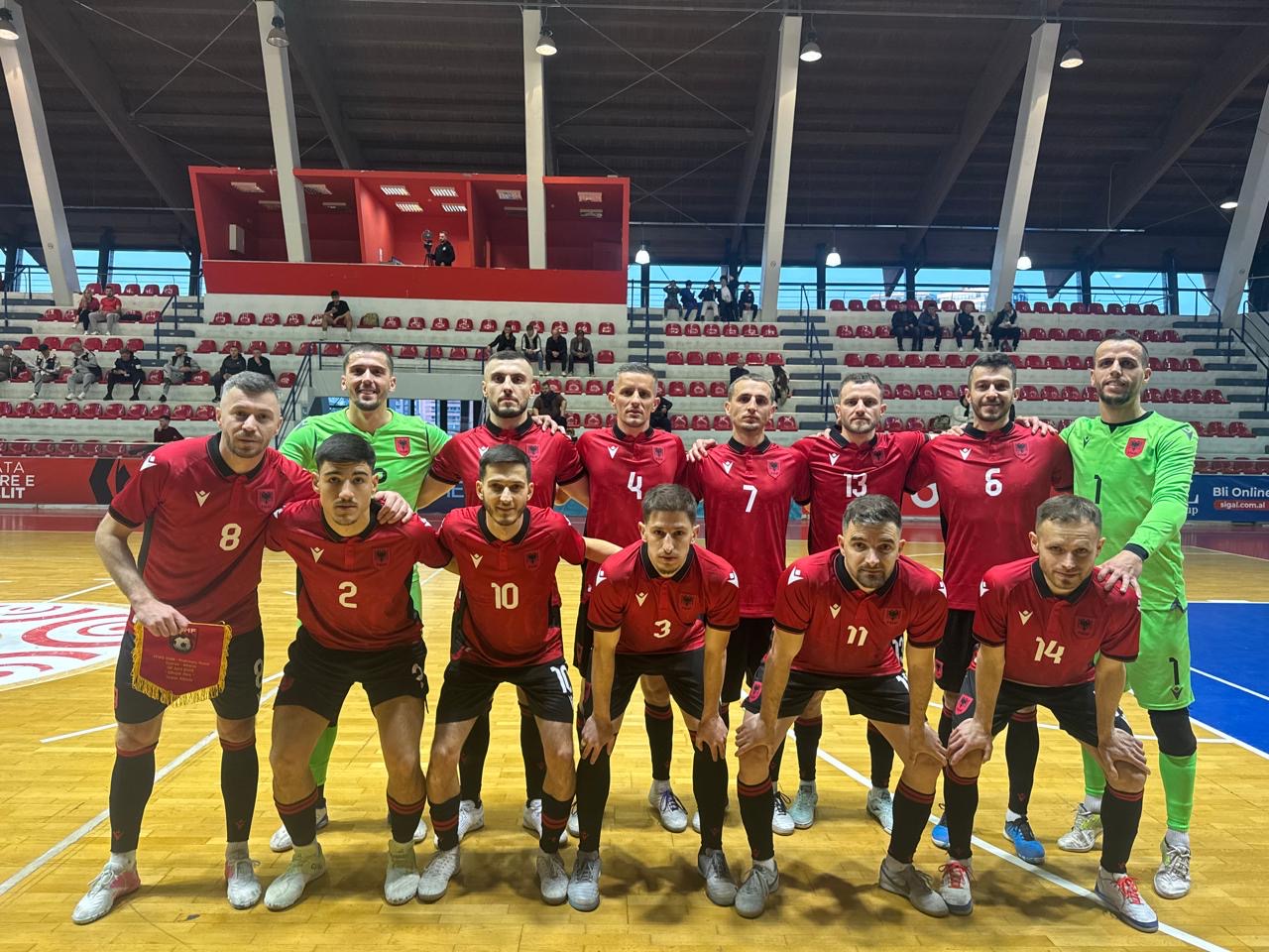 Shqipëria barazon me Qipron në debutimin e Grupit E
