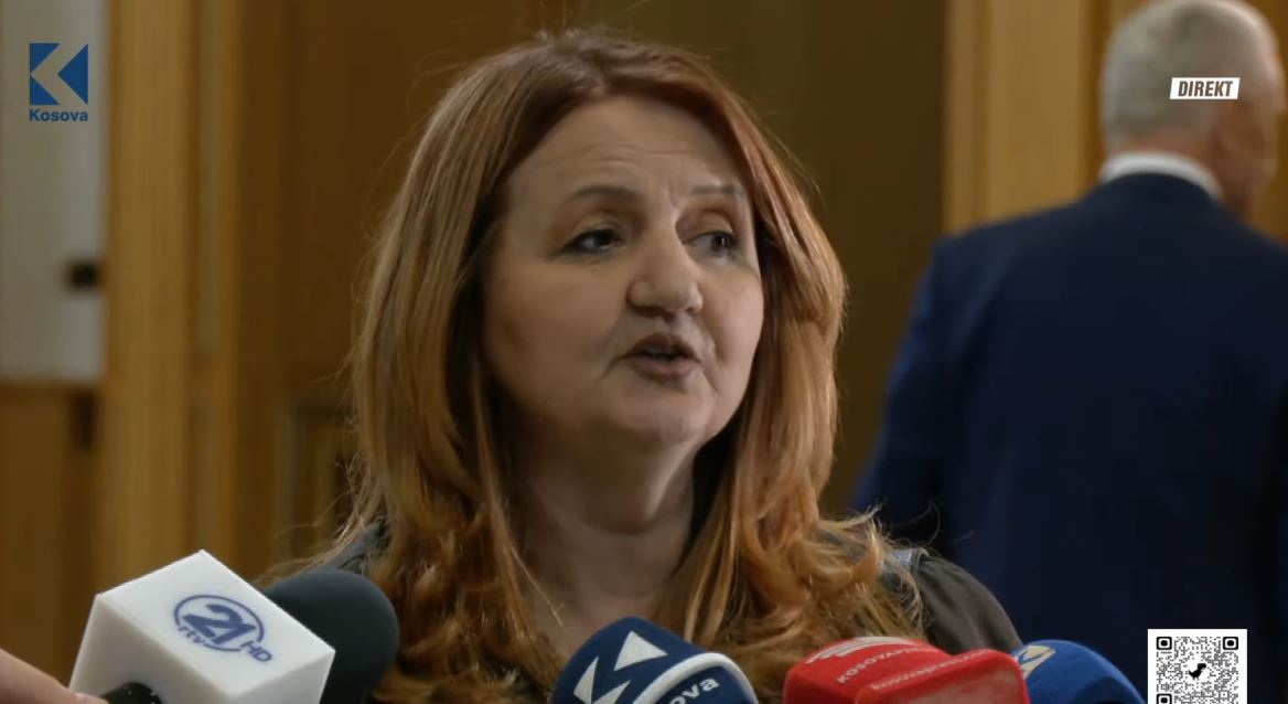 Vet u tërhoq, Mulhaxha-Kollçaku bën thirrje që të votohet Rushiti