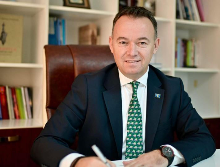 Peci ndan nga 50 euro për fëmijët autikë të Mitrovicës