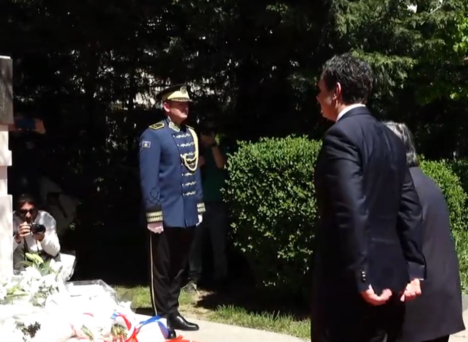 Kurti nderon të zhdukurit me dhunë gjatë luftës