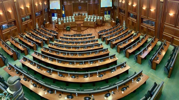 Deputeti i PDK-së njofton se është kompletuar Projektligji për Mbrojtjen e Vlerave të Luftës