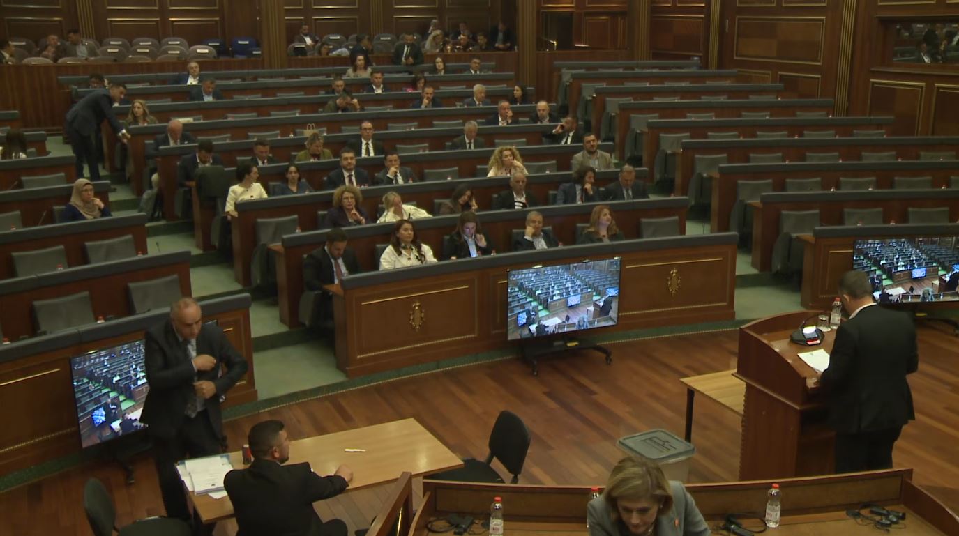 Nuk ka president as sonte, seanca vazhdon nesër