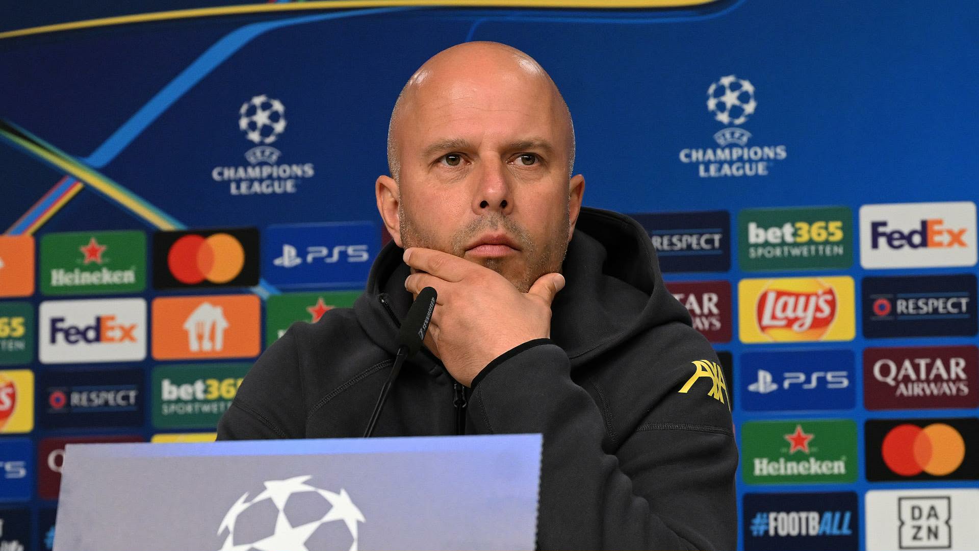 Arne Slot i zhgënjyer pas humbjes ndaj Manchester City, kërkon rikëndellje ndaj PSG-së