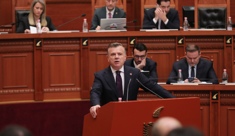 Balla në Kuvend për naftën: Çmimi nuk varet nga ne, është krizë globale