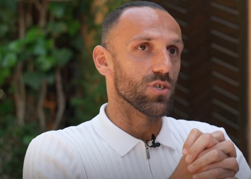 “Piratit” ende i dhemb shpirti për botëror (VIDEO)