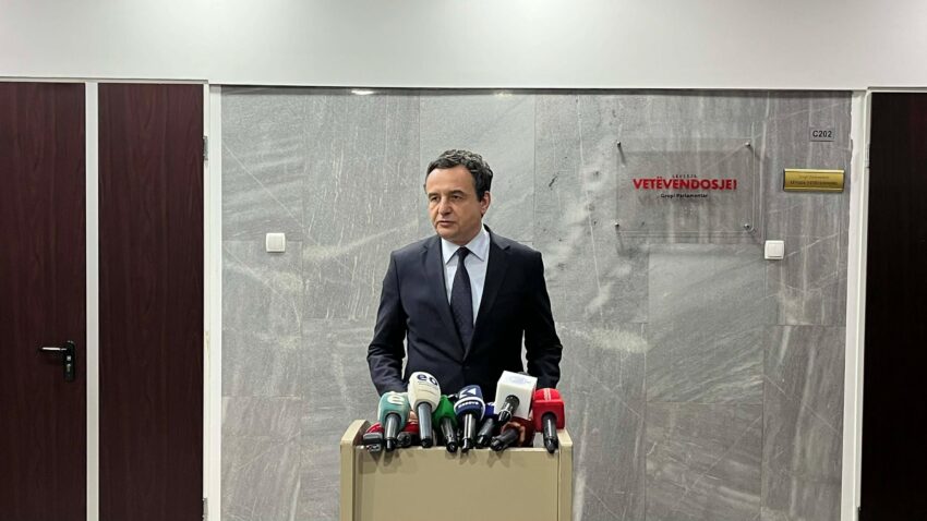 Kurti s’ia përmend emrin Osmanit, por thotë se e pranon çdo kandidat të LDK-së