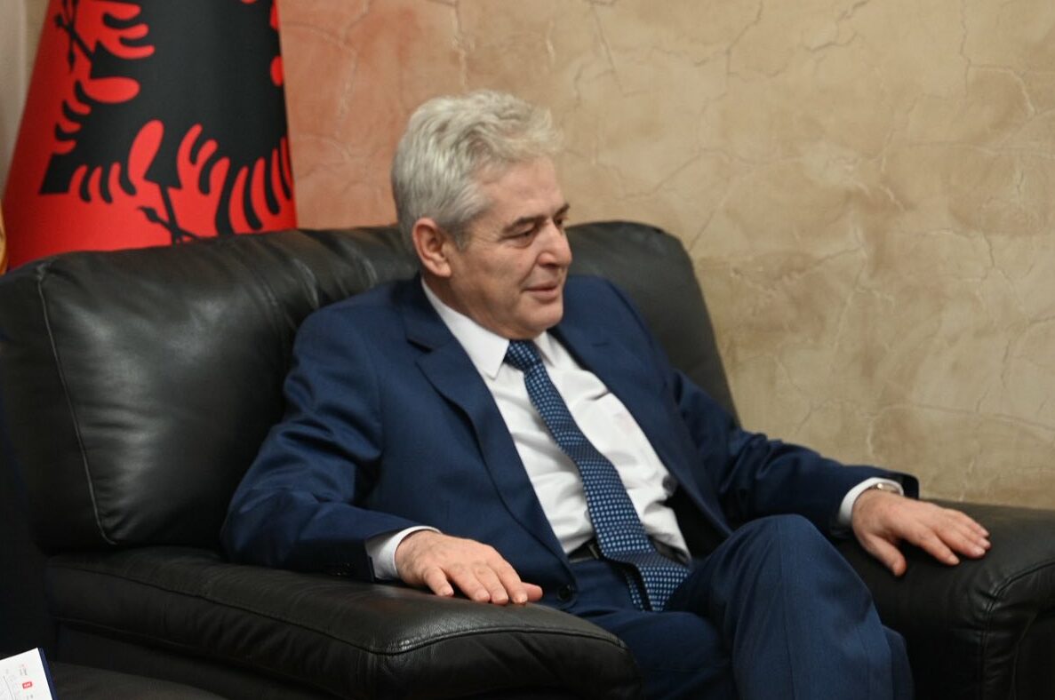 Ahmeti: Gjuha shqipe për mua nuk është dhe nuk do të jetë kurrë çështje negocimi