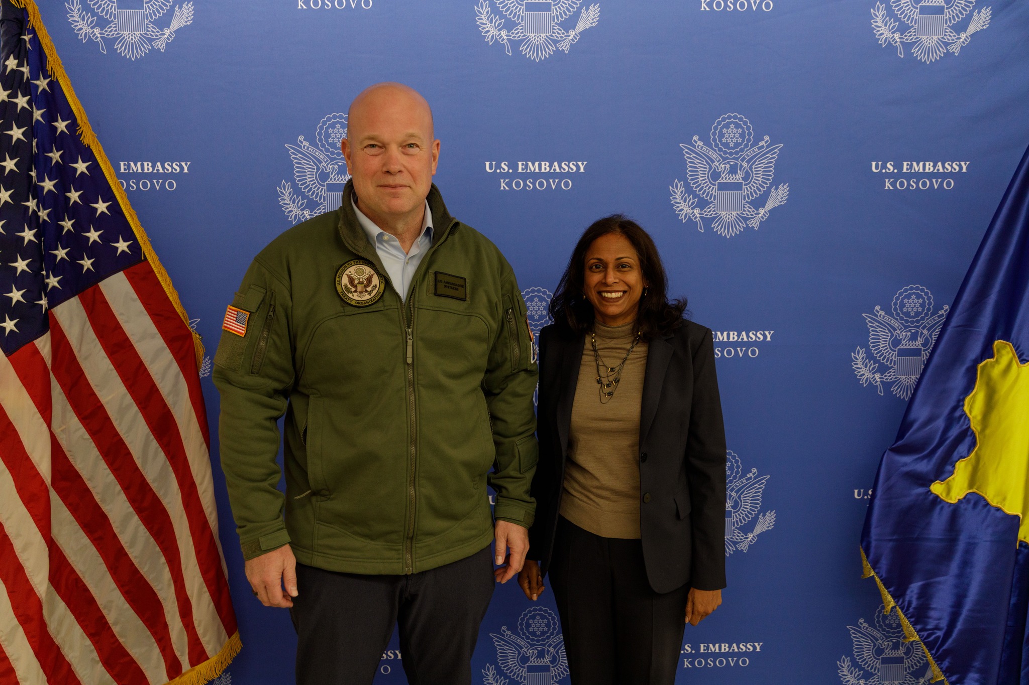 Ambasadori amerikan në NATO arrin në Kosovë, pritet nga Prattipati