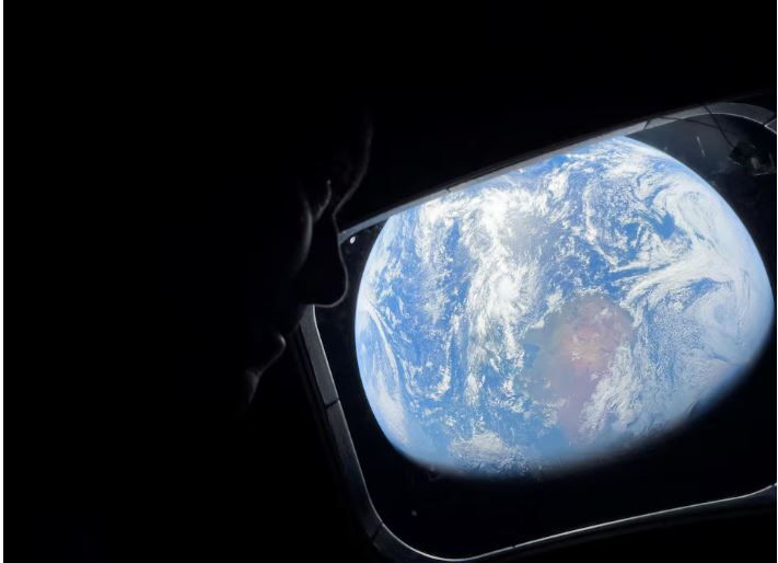 Ekuipazhi i Artemis arrin në hënë, i afrohet një distance rekord nga Toka
