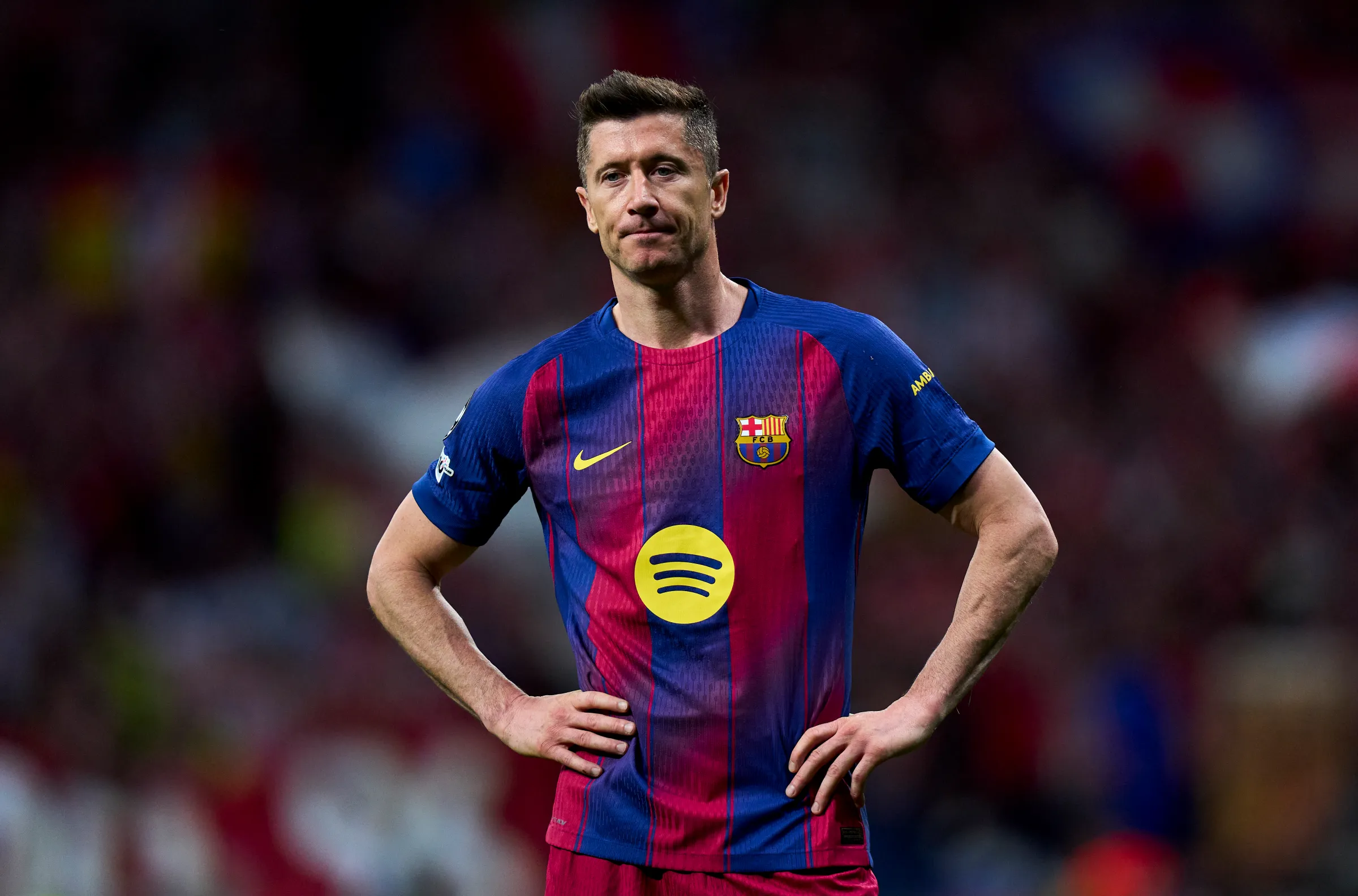 Barcelona vendos kushte për Lewandowskin