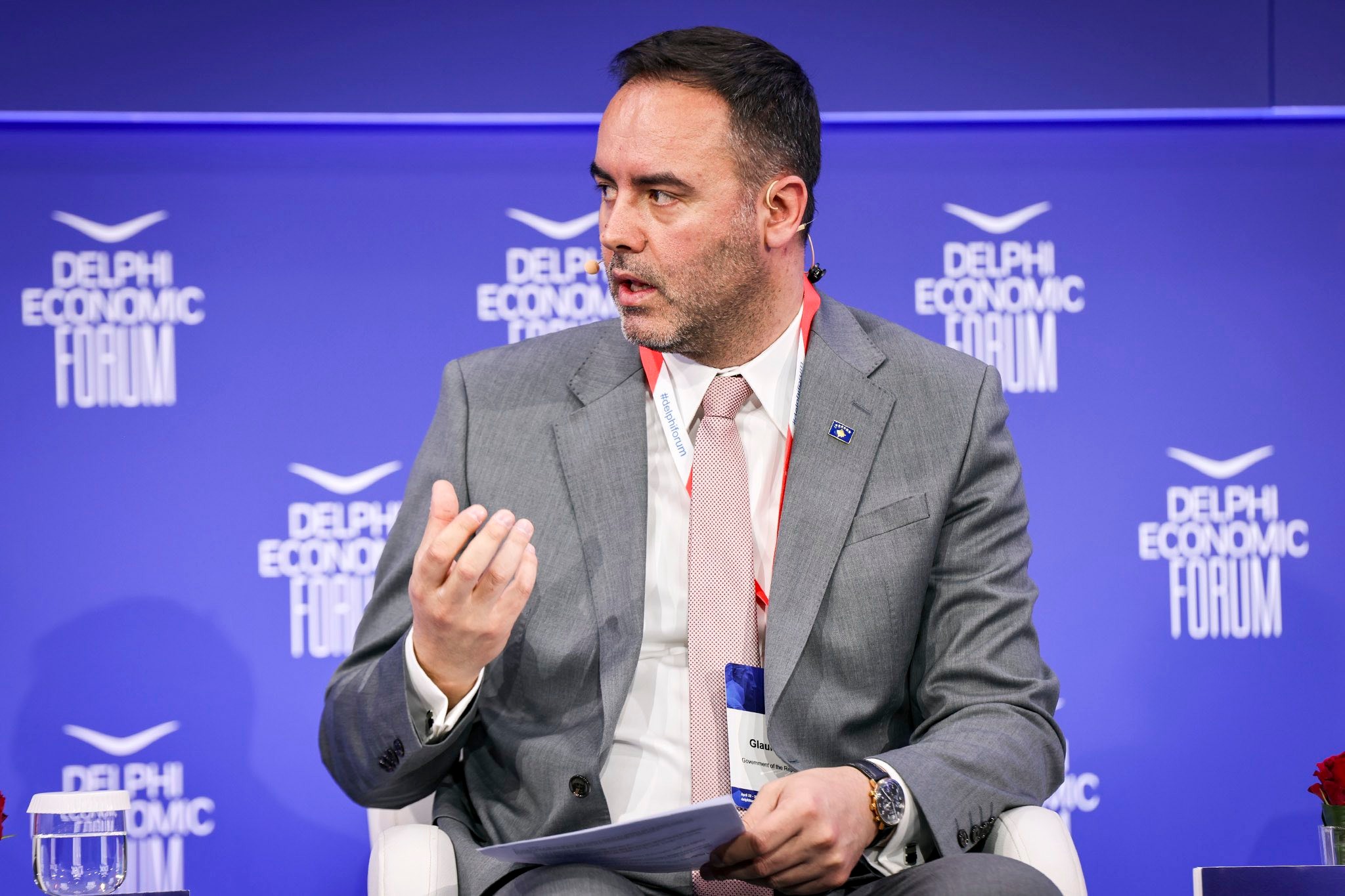 Konjufca në Greqi kërkon veprim të përshpejtuar që Kosova ta marrë statusin e kandidatit