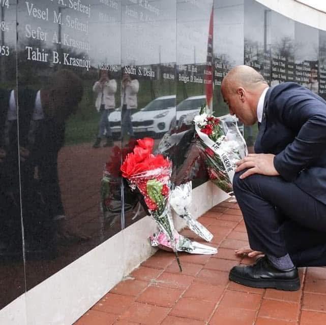 Haradinaj përkujton masakrën në Kralan: Liria erdhi me çmimin e gjakut të tyre