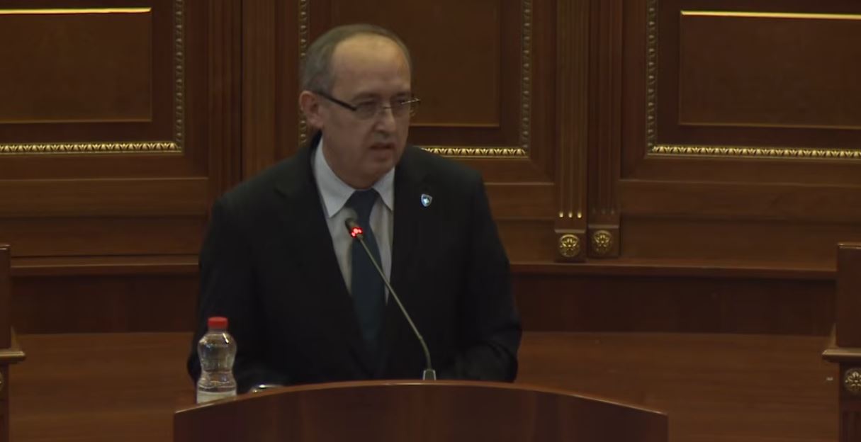 Hoti: Mungesa e transparencës në dialogun me Serbinë është shqetësuese