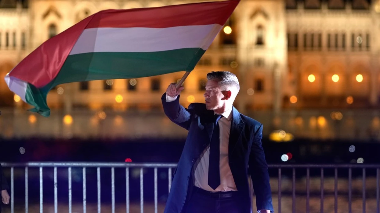 Magyar i drejtohet turmës: E rimorëm vendin tonë, fitoi e vërteta ndaj gënjeshtrave