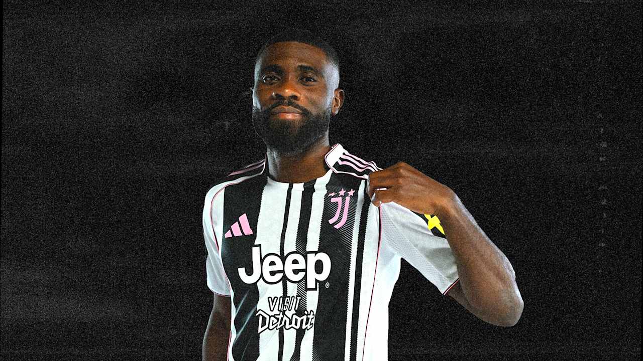 Juve i gatshëm të blejë Bogën