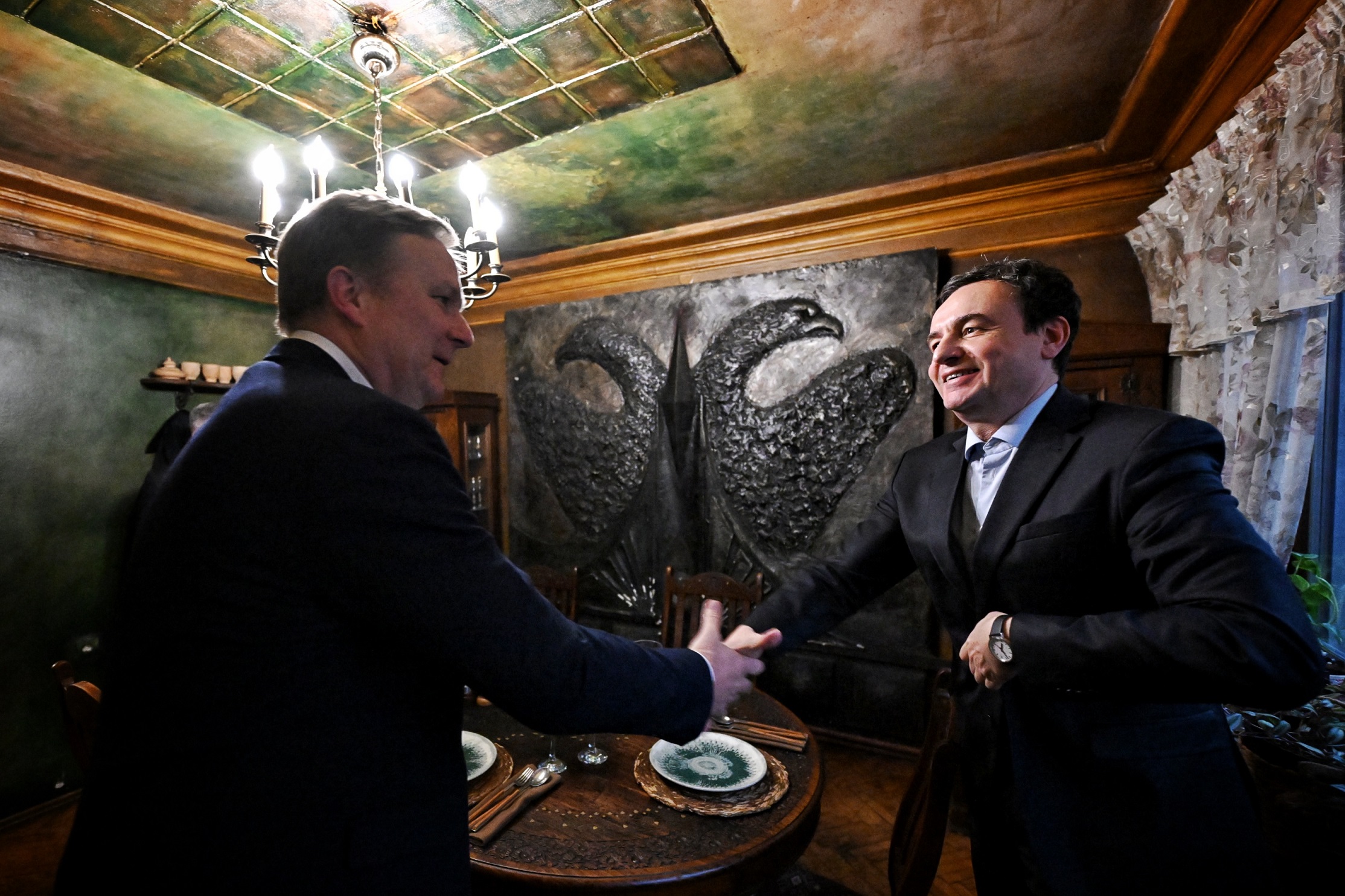 Kurti mbrëmë takoi Sorensenin, çka biseduan?