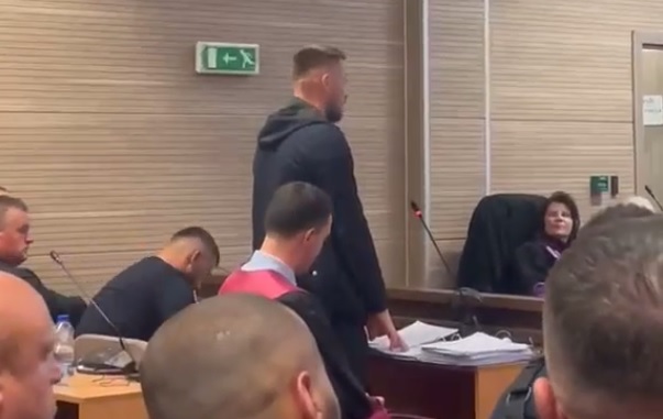 Vëllai i Liridona Ademajt, Leonardi: Kemi zgjedhur besimin në vend të zhgënjimit