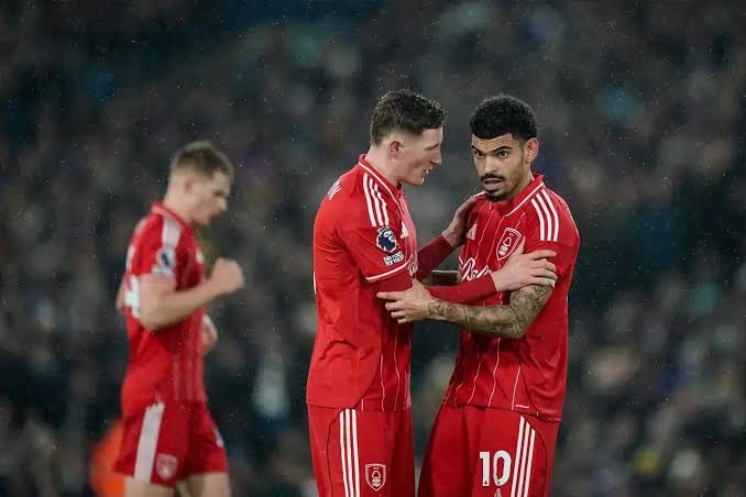 Man Utd ka gati ofertën bombastike për dyshen e Nottinghamit