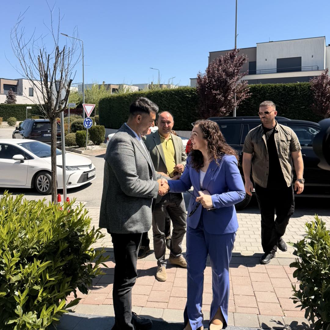Labinot Tahiri pret Osmanin: E gatshme për të dhënë më të mirën për vendin, më tha 'Call me' nëse kemi telashe