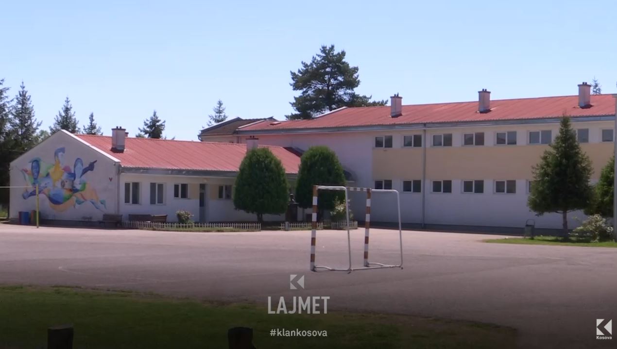 E ngacmoi seksualisht me mesazhe, detaje nga rasti i mësimdhënësit në Klinë (VIDEO)