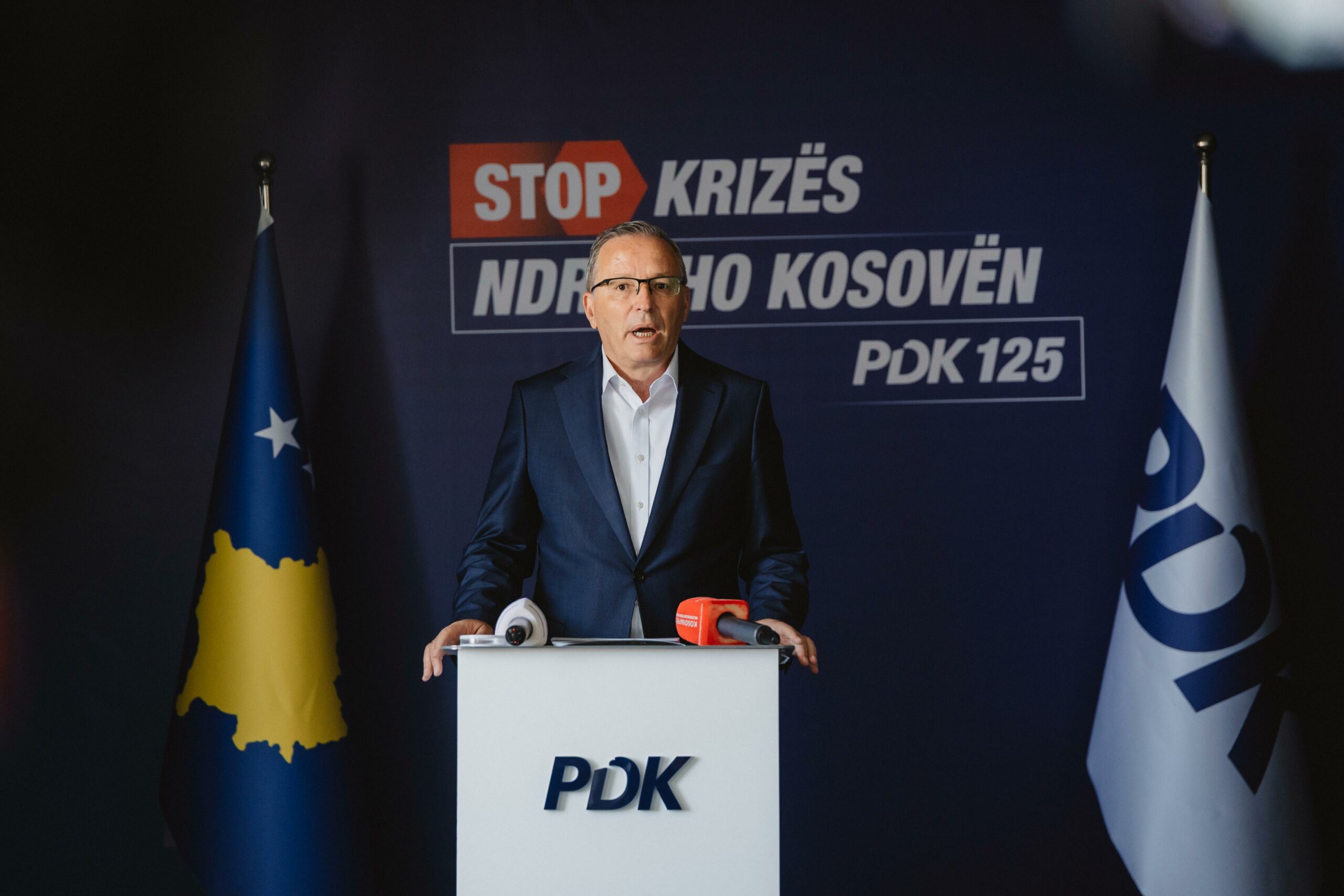 Kryetari dhe kandidati për kryeministër i Partisë Demokratike të Kosovës, Bedri Hamza