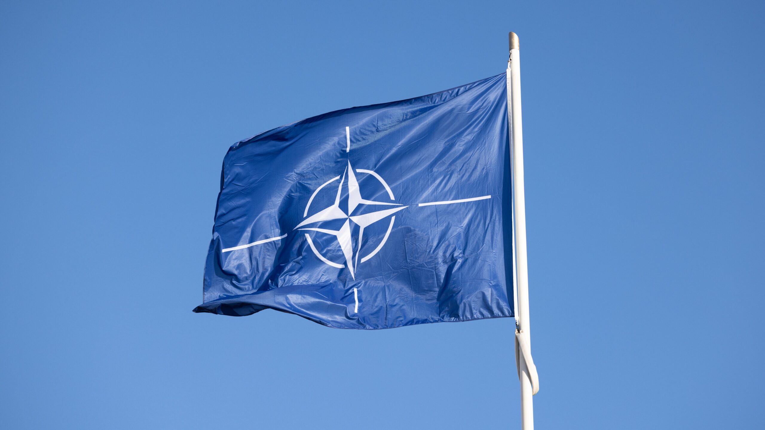 NATO reagon pas sulmit me dron në Rumani