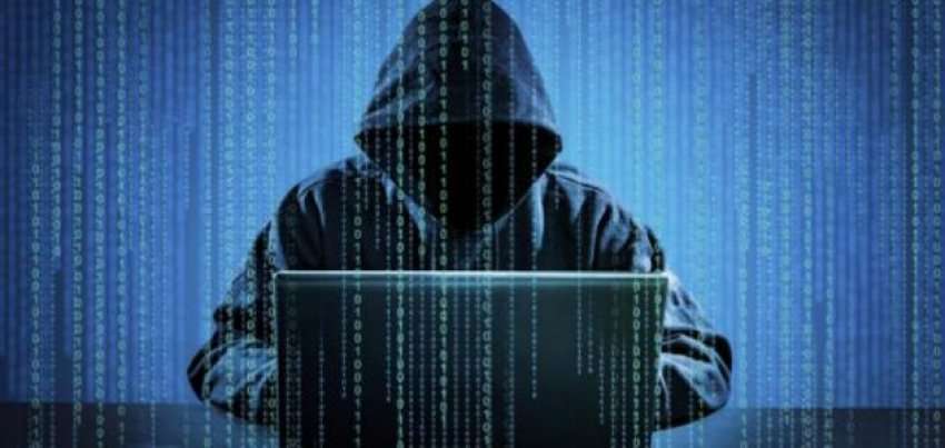 Arrestohen dy persona për mashtrim dhe hyrje në sistem kompjuterik, sekuestrohen mijëra euro