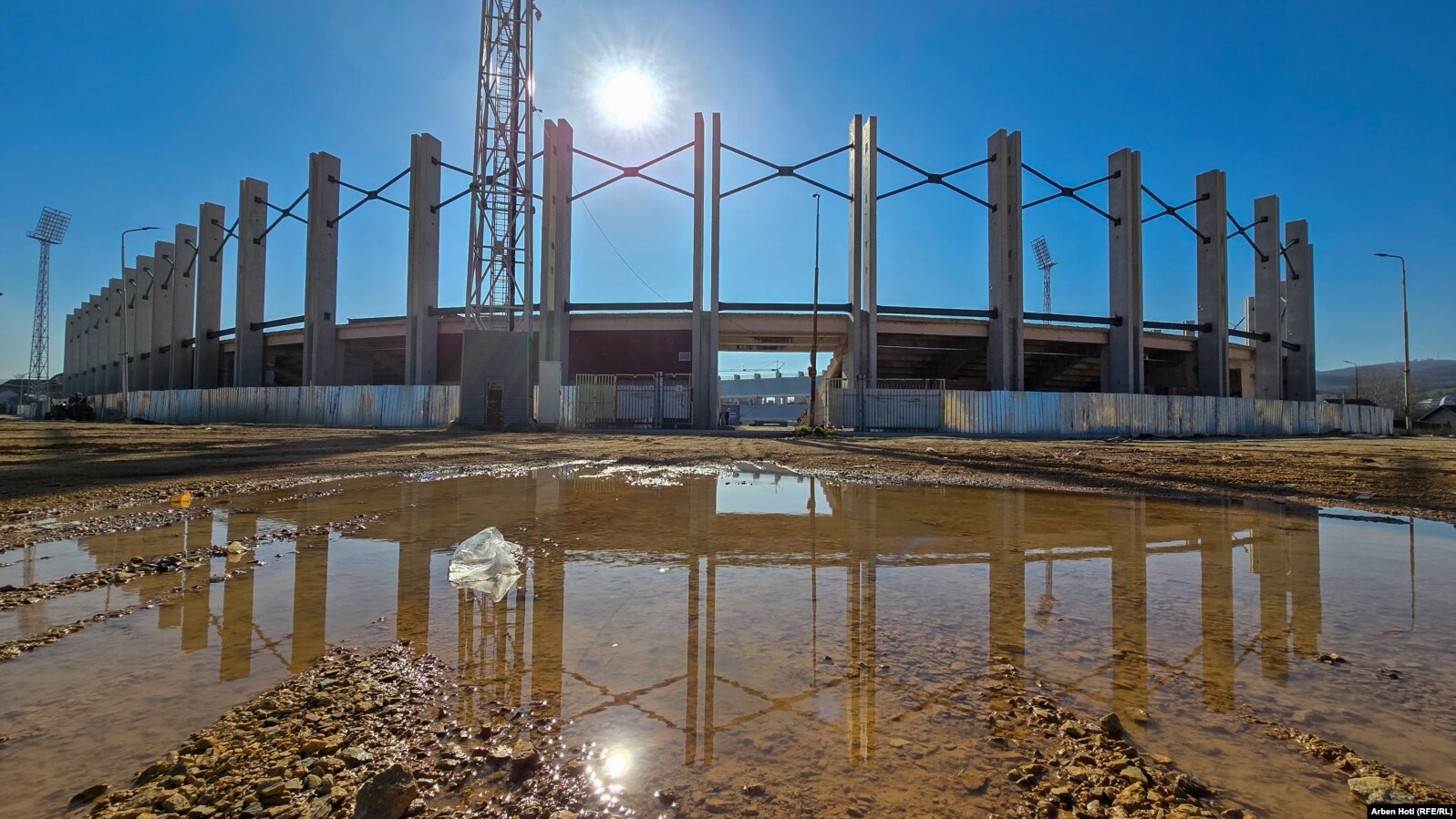 stadiumi adem jashari