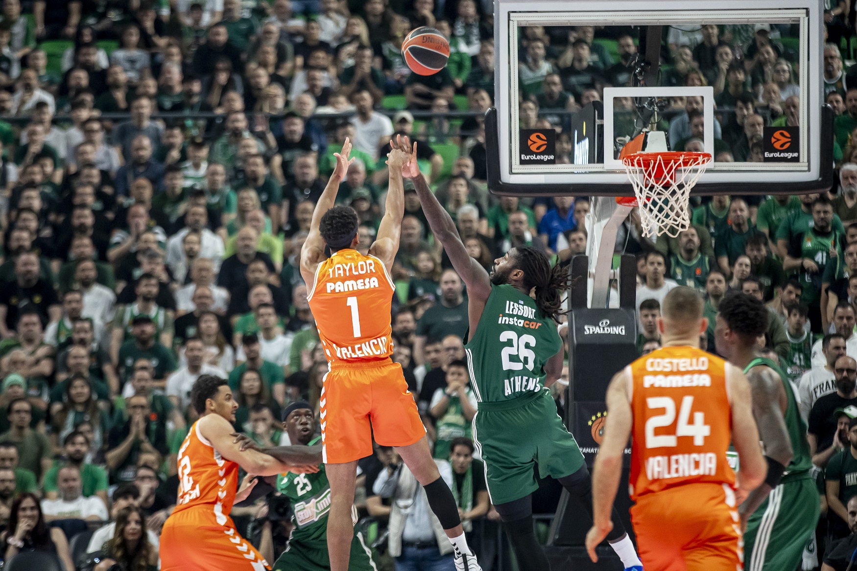 Valencia e Zalgiris fitojnë ndaj Panathinaikos dhe Fenerbahce, mbesin në garë për Final-Four