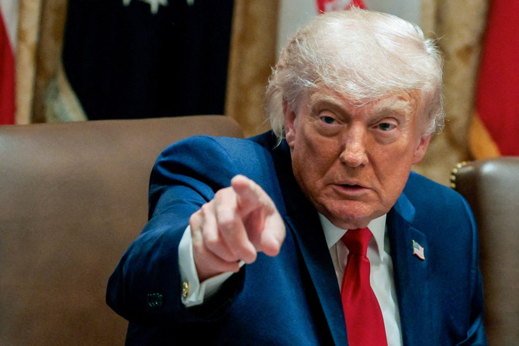Trump: Mund të takohem me liderin e ri të Iranit nëse ka një marrëveshje për t’i dhënë fund luftës
