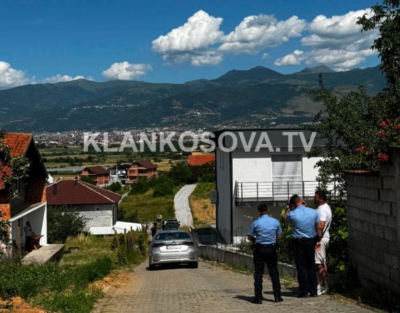 Foto nga Klan Kosova